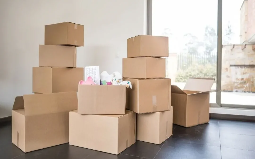 Moving Into a Storage Unit: What to Sort Out Before Move Day